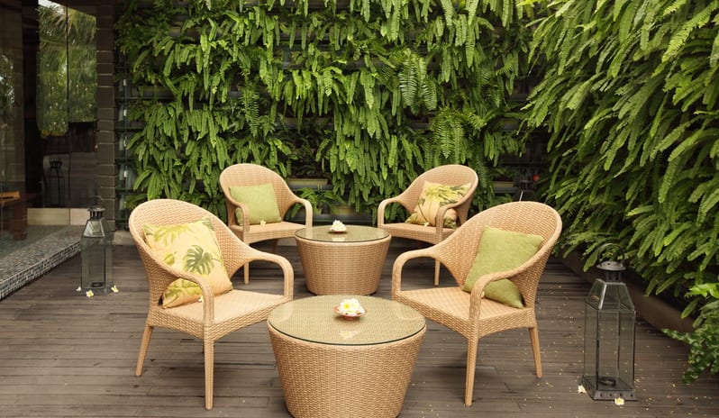 Suling Lounge tables & chairs 